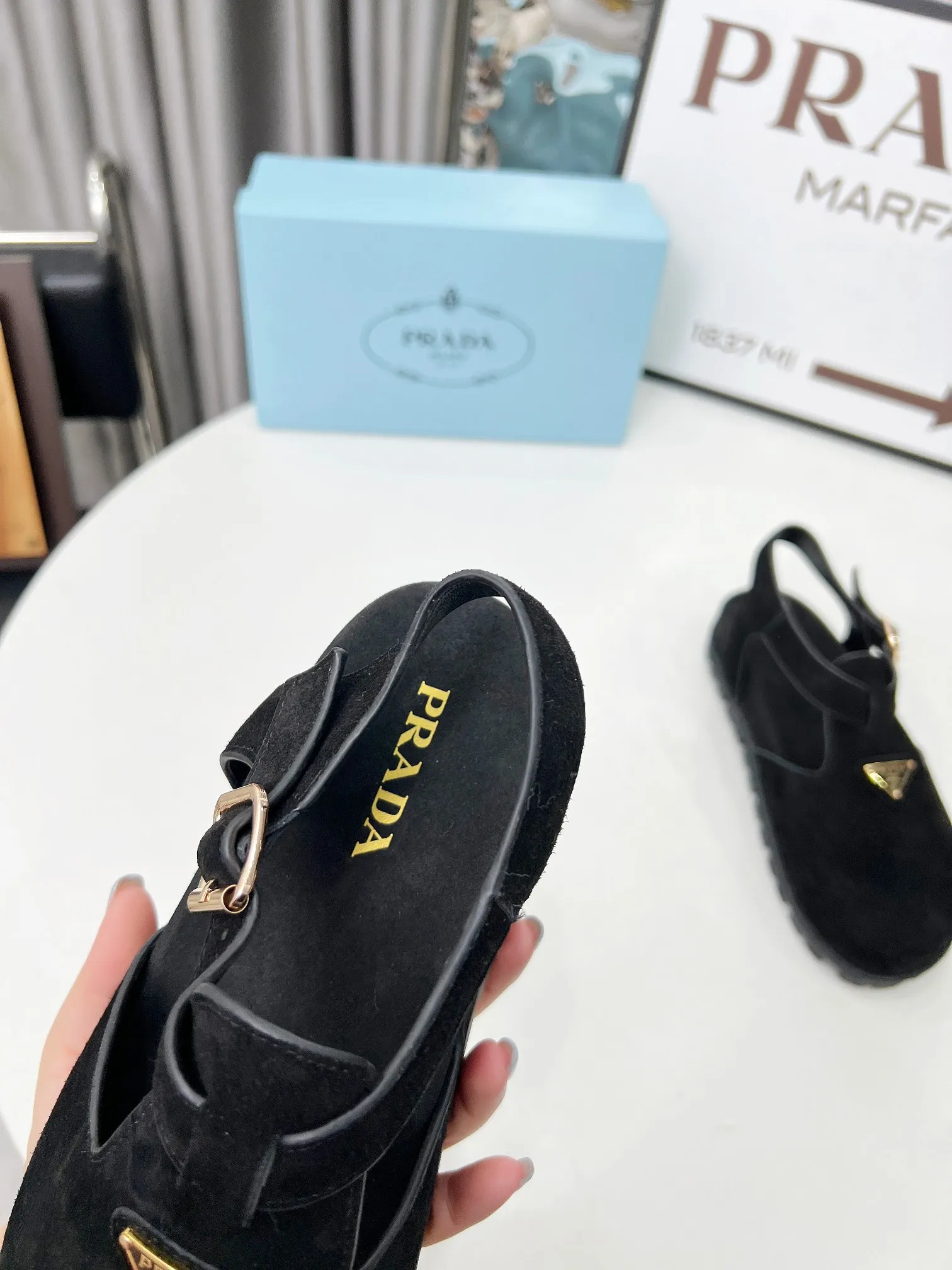 👟👟Ex-factory price 440👟👟 PRADA/25ss Prada classic triangle logo loafer series, simple and ultimate size: 35-42